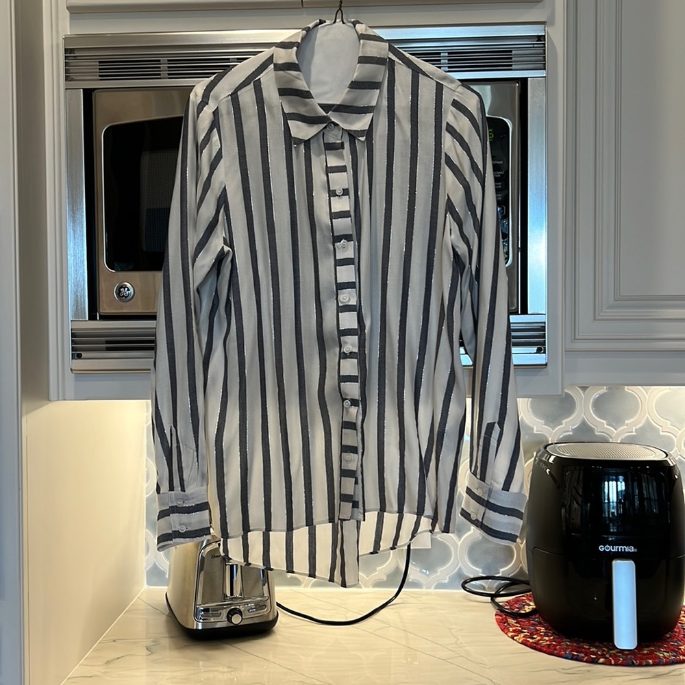 Inc. International Concepts Blue and Silver Long Sleeve Button Up Blouse